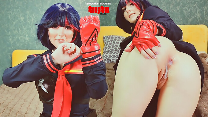 Nackter Lehrer Gibt Ryuko Matoi Einen Blowjob Und Bekommt In Diesem Cosplay-Video Eine Creampie