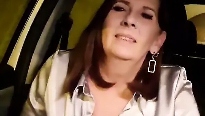 Mature Woman Enjoys A Quick Masturbation Session In A Car