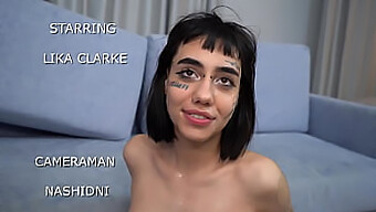 Ratu Blowjob Lika Clarke Menghadapi Dua Kontol Sekaligus Dalam Pertemuan Kasar Dan Deep Throat